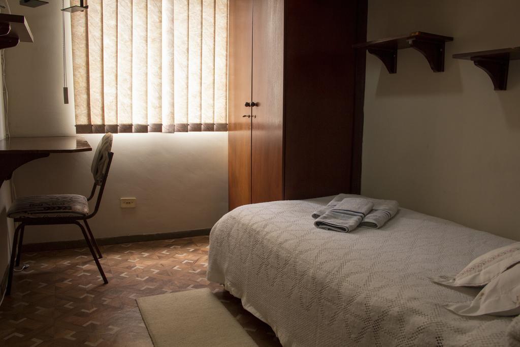 Residencial Vanessa Hotel Curitiba Habitación foto